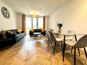 Spacious Central London Getaway Private Balcony